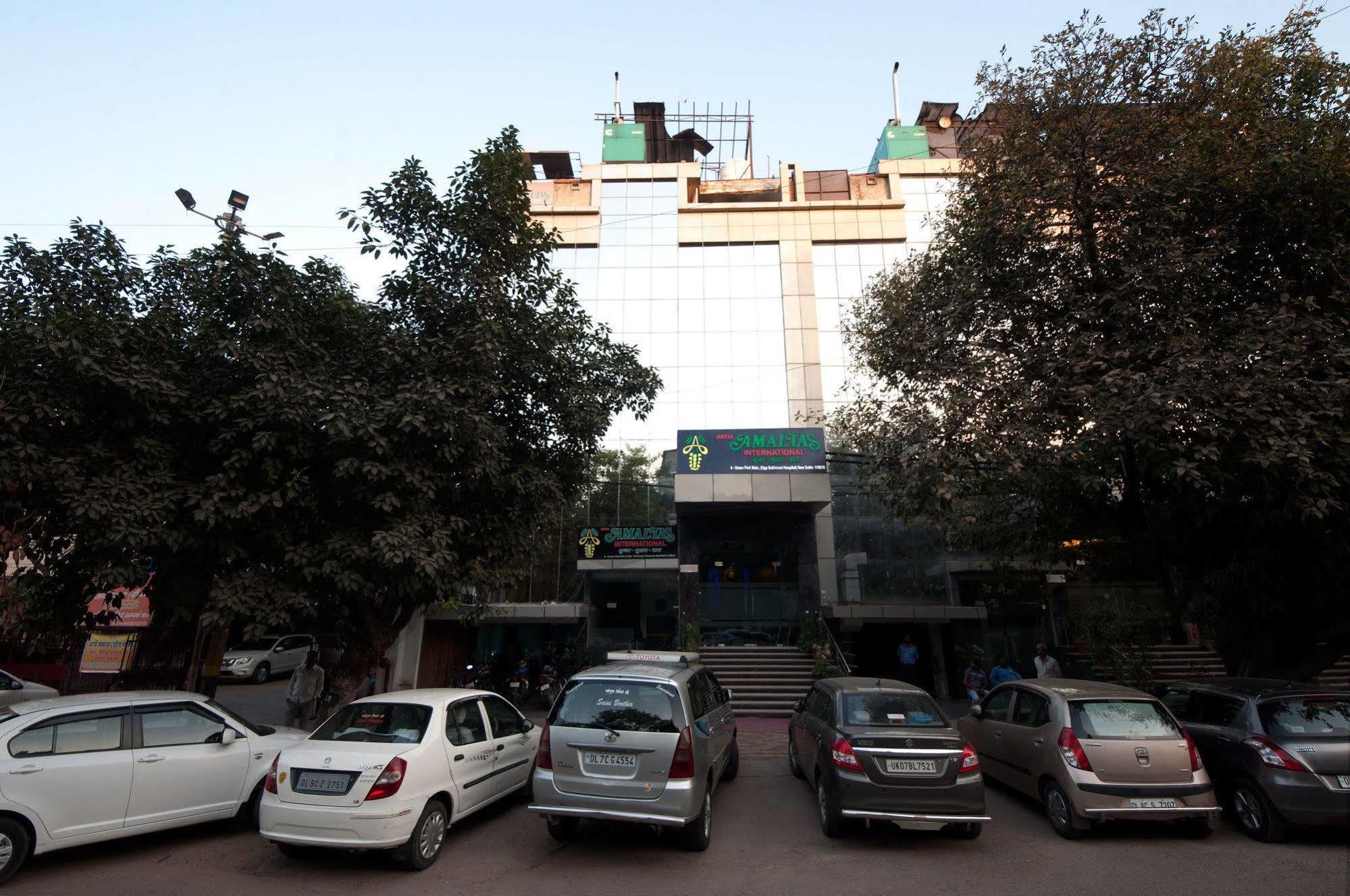 Hotel Amaltas International - Delhi-16 New Delhi Buitenkant foto